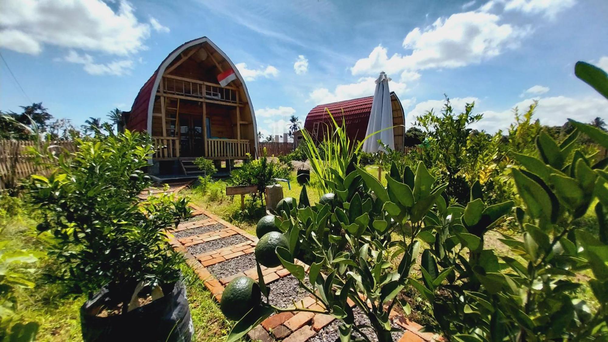 Raturinjani Homestay Selong Екстериор снимка